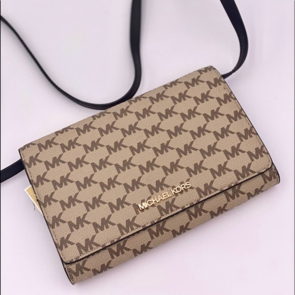 Michael Kors Jet Set LG MF Xbody Clutch